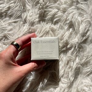 Oak Essentials Moisture Rich Balm in